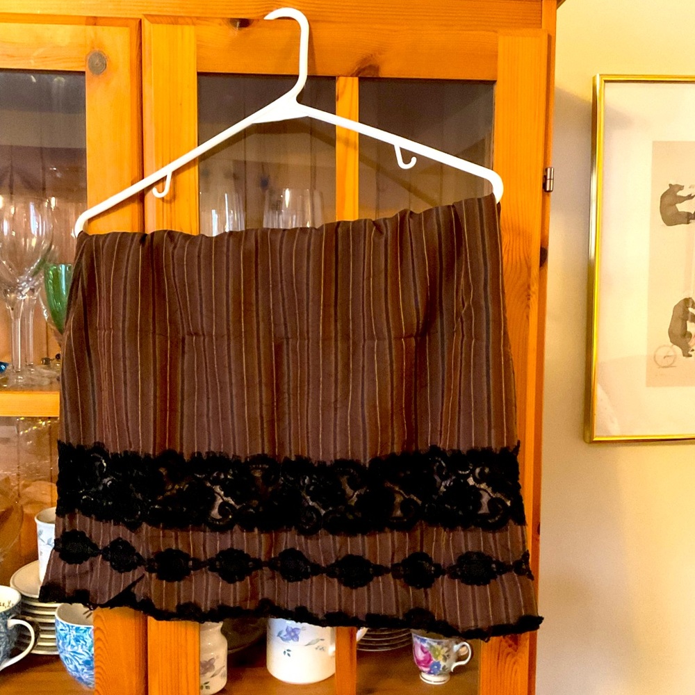 ASO Lorelai Gilmore. Screen accurate skirt. Size 6.